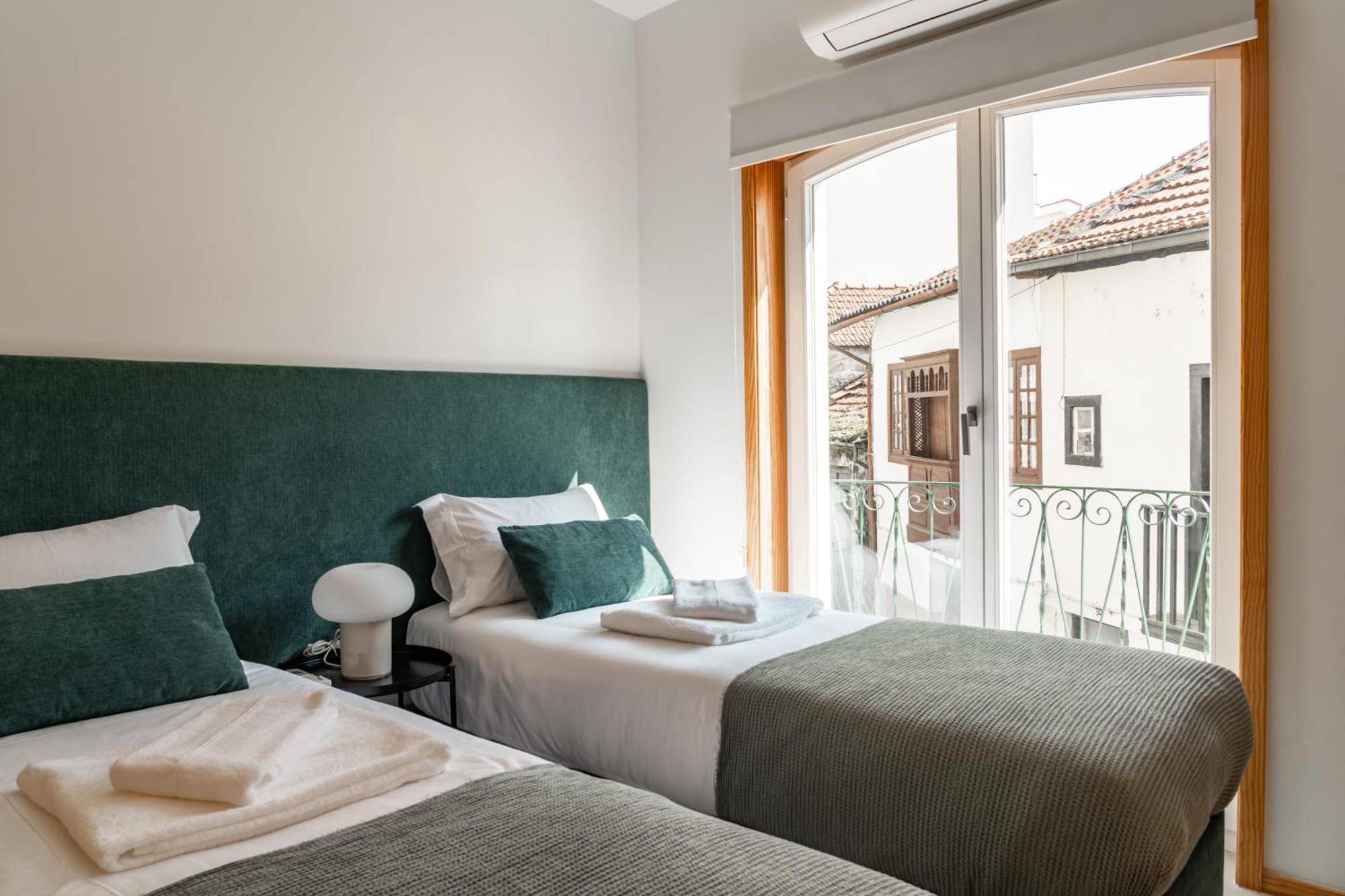 City Hall Apartments Vila Real Extérieur photo